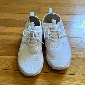 Nike Juvenate Women's Shoe White/White